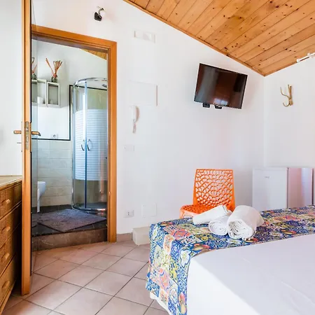 Giummarito Bed & Breakfast *
